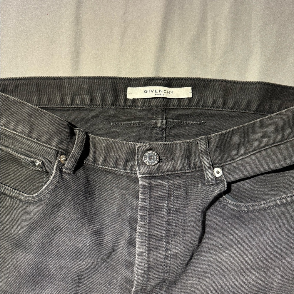 Givenchy Men's Gray Jeans